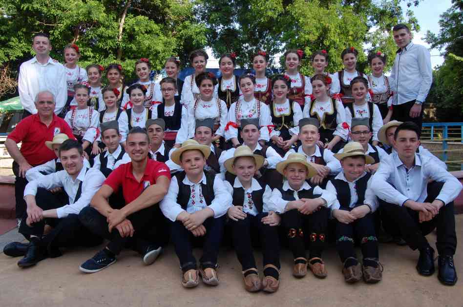 Dečiji ansambl osvojio prvo mesto na festivalu folklora u Bugarskoj