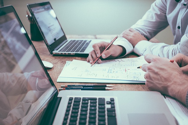 4 stvari koje treba znati o CRM softverima