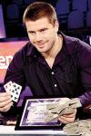 24 sata: Apatinac osvojio 3,6 miliona dolara na pokeru! 