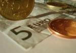 Dinar jača prema evru za deset para