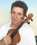 Doktor violine svira po Crnoj Gori