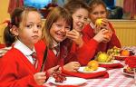 Poslanici EU izglasali pravo na besplatno voće u školama