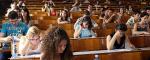 Studenti ostaju bez kredita i domova ako ne daju uslov
