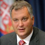 Šutanovac: Kriza koči modernizaciju vojske