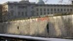 Zid je pao, Srbija i dalje zazidana