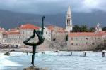 Crna Gora se cenama bori za srpske turiste