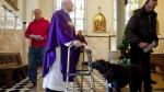 Specijalna misa za pse u crkvi u SAD-u 
