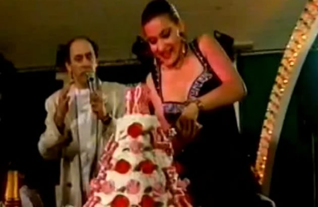 ANASTASIJA DOBILA DOMACI Evo kako je Ceca pre 25 godina proslavila 18. rodjendan (VIDEO)