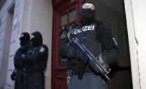 AUSTRIJA POJAČALA MERE BEZBEDNOSTI: Dodatne vojne i policijske snage za borbu protiv terorizma!