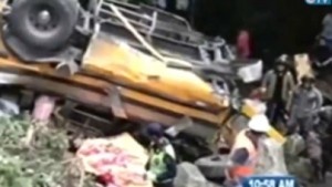 Argentina: Više od 40 poginulih u pada autobusa