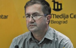 
					Arsić: Zbog izbora u Srbiji zastoj u prilivu investicija 
					
									