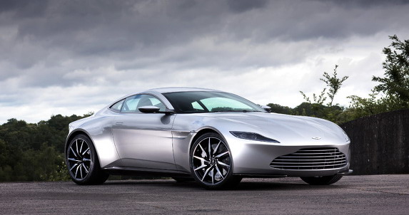 Aston Martin DB10 iz filma Spectre prodat za 3,5 miliona dolara