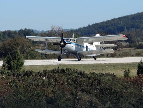 Avioni sa Ponikava u službi veterine: Počela vakcinacija divljih žitovinja