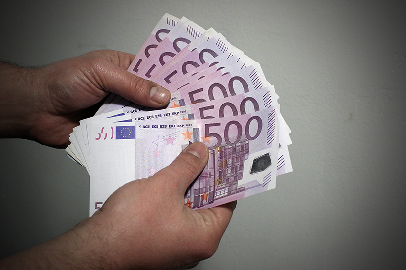 BREGZIT VEĆ DRMA EVROPU: Ove zemlje će pod hitno morati da uvedu evro?