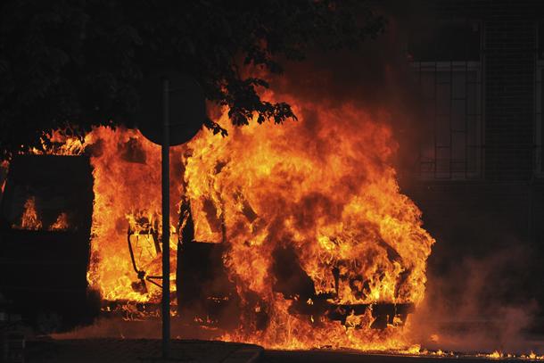 Požar u centru Beograda izazvali migranti!