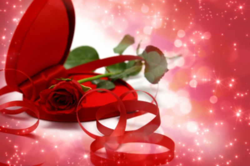 Bliži se Dan zaljubljenih: Izaberite pravi poklon za vašeg muškarca!