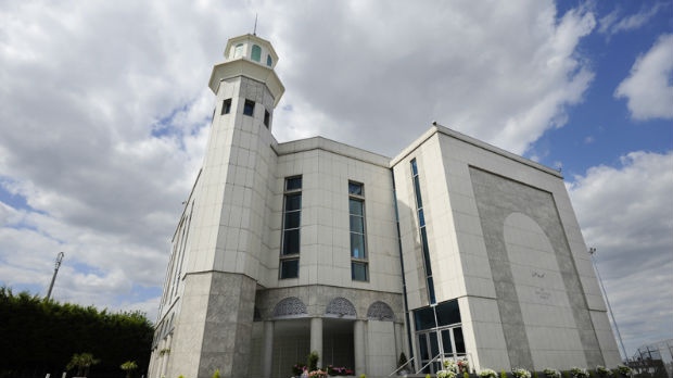 Britanija, vrata džamija otvorena za nemuslimane