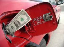 Cene benzina u SAD na najnižem nivou od finansijske krize iz 2008. godine