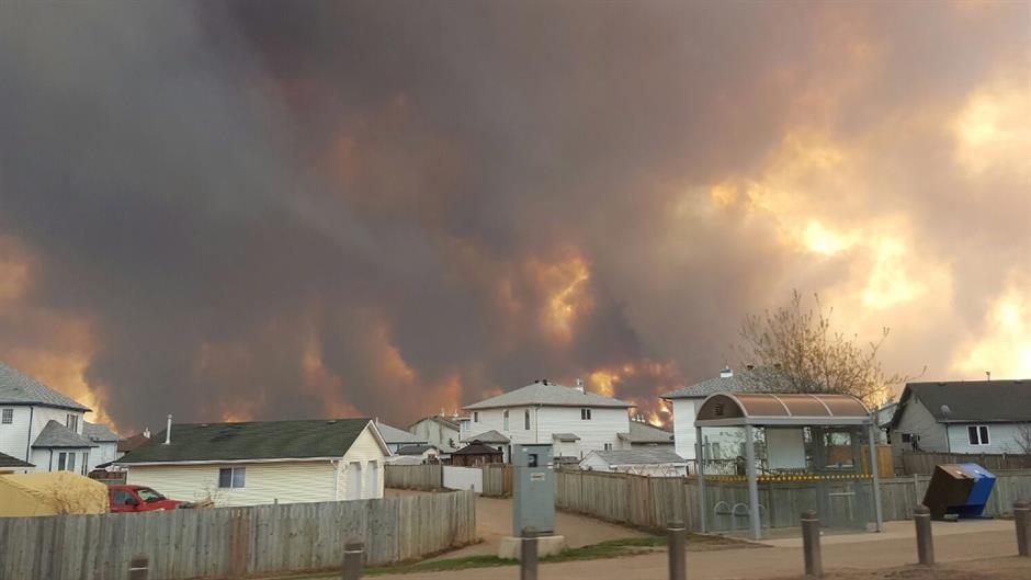 Ceo grad u Kanadi evakuisan zbog prerijskog požara