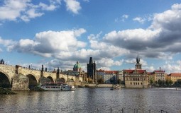 
					Češka vlada: Neće biti referenduma o članstvu u EU i NATO 
					
									