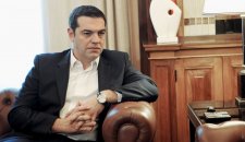 Cipras kritikovao Davutoglua na Tviteru, pa obrisao tvitove