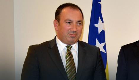 Crnadak: Željka Cvijanović ne zna koje stranke imaju ministre u vladi koju vodi