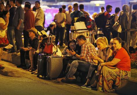 DESETINE MRTVIH U ISTANBULU Ranjeno najmanje 147 osoba, nema informacija o žrtvama iz Srbije (UŽIVO)