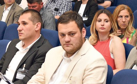 DS: Odbijena ostavka Bislimija, prihvaćen Ješićev predlog