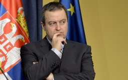 
					Dačić: Zatvorićemo granice ako to učine Slovenija i Hrvatska 
					
									