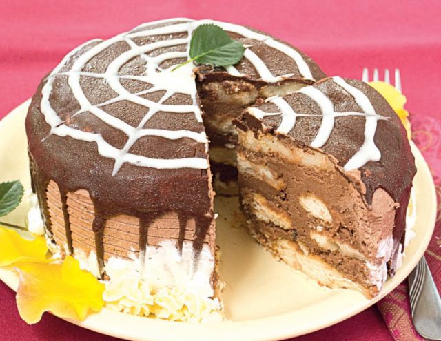 Desert koji će očarati vaša čula: Kremasta čokoladna torta