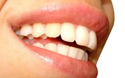 
					Deset stvari kojima uništavamo zube 
					
									