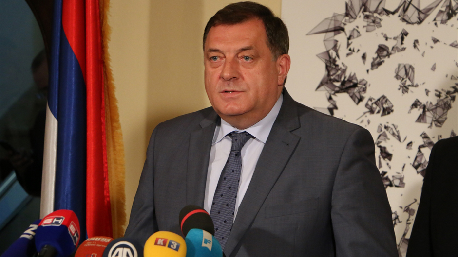 Dodik: BiH opasna za život, posebno Srba