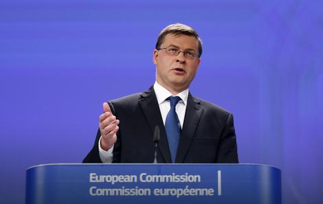 Dombrovskis: Nema proširenja Evrozone tokom naredne tri godine