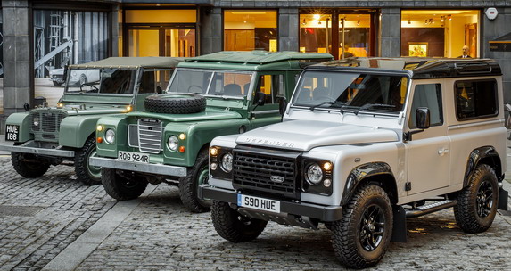 Dvomilioniti Land Rover Defender će biti prodat na aukciji