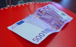 
					ECB prestaje da štampa novčanicu od 500 evra 
					
									