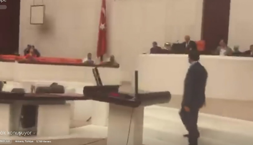 EKSPLODIRALA BOMBA U TURSKOM PARLAMENTU: Stravična eksplozija tokom vanredne sednice (VIDEO)