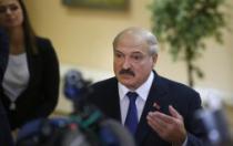
					EU uslovno suspenduje sankcije Belorusiji 
					
									