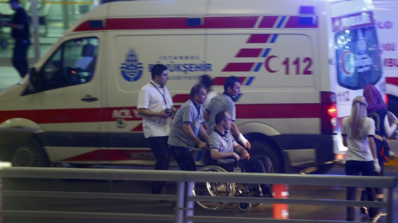 Raste broj ubijenih, podrška građanima Turske iz svijeta