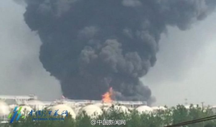 Eksplozija u skladištu hemikalija na istoku Kine