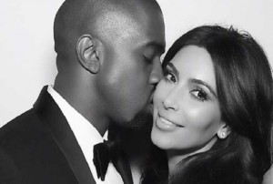 Emotivna proslava dvogodišnjice braka Kim i Kanyea