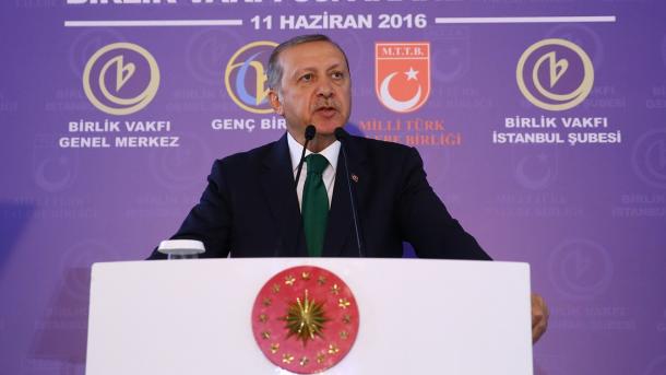 Erdogan: Terorističke organizacije koje ciljaju crkve i džamije ne pripadaju ovoj zemlji