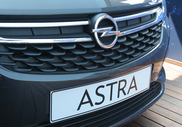 Euro NCAP: Pet zvezdica za novu Opel Astru