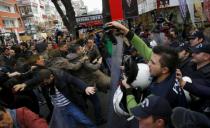 (FOTO) HAOS U TURSKOJ Demonstranti vikali: Tajipe ubico, Tajipe lopove