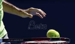 Federer se vratio tenisu, plasirao se u četvrtfinale Štutgarta