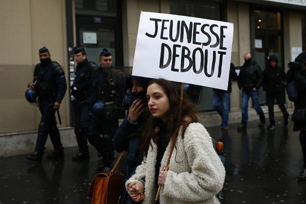 Francuzi u generalnom štrajku:NE lakšem otpuštanju