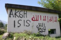 Grafiti ISIS-a u Kosovskoj Mitrovici  