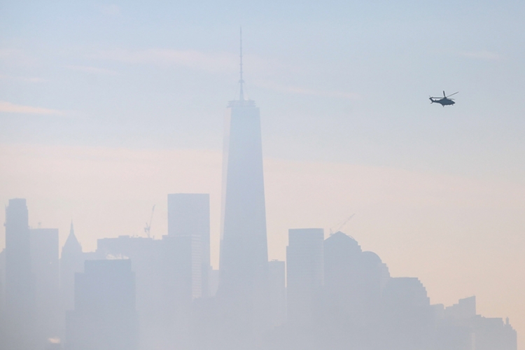 Gusta magla prekrila Njujork