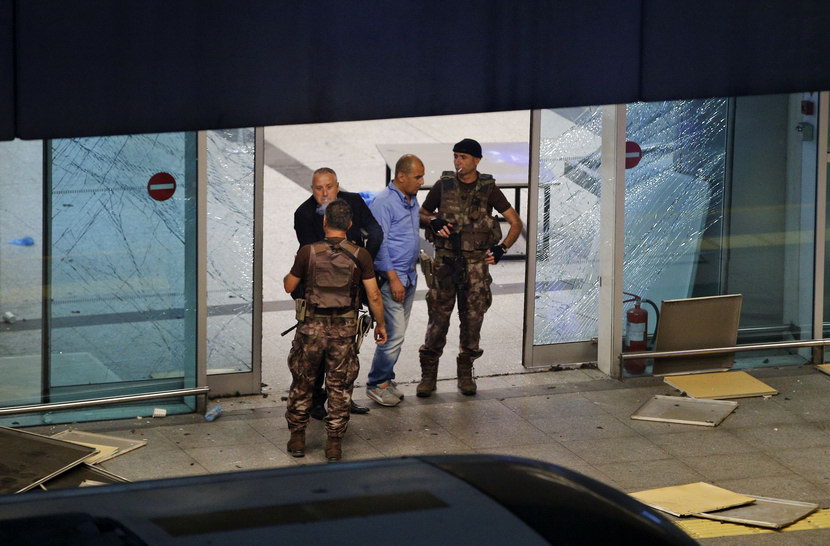 ISLAMSKA DRŽAVA ILI KURDI – ko je kriv za masakr na istanbulski aerodrom?