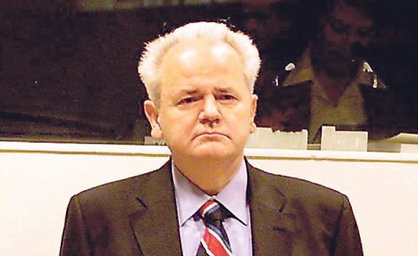 ITALIJANSKI ISTORIČAR OTKRIVA: Zašto je Milošević predstavljen kao Hitler, a Srbi kao novi nacisti