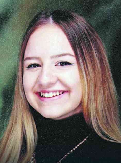 IZGUBLJEN BISER GENERACIJE Muk u porodici poginule maturantkinje iz Kragujevca